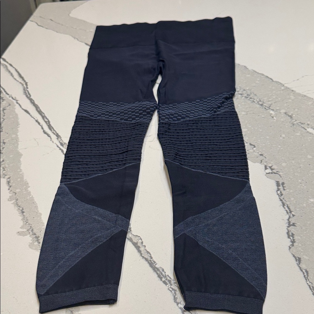 SPANX Navy Textured Base Layer Leggings Compression Sz 1X Never Worn